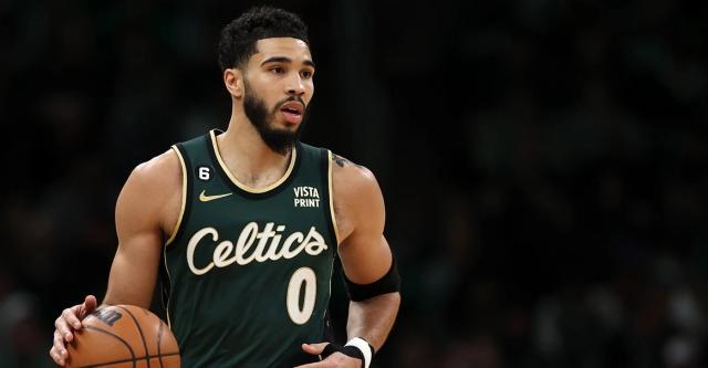 开云体育官网-【现场】黄绿大战再造经典 裁判抢戏波士顿死里逃生