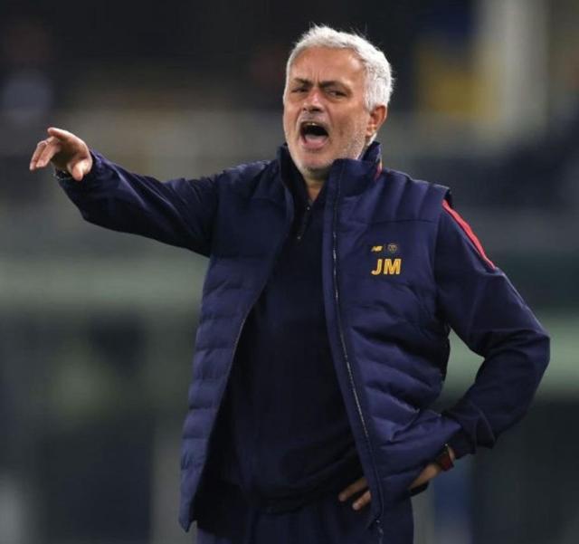 开云官网-穆里尼奥：总是很满意扎尼奥洛 现在对德比没兴趣