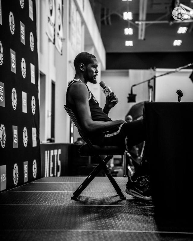 开云体育官网-篮网媒体日（上）：KD认可夏季运作 欧文迎救赎一季