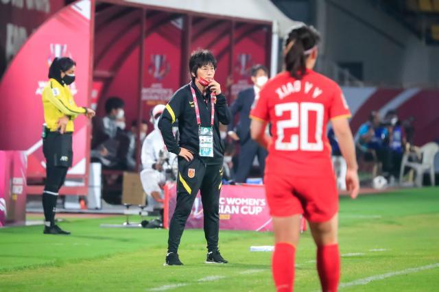 开云APP-射手王打后卫？水庆霞妙招频出！她是抗日最大功臣